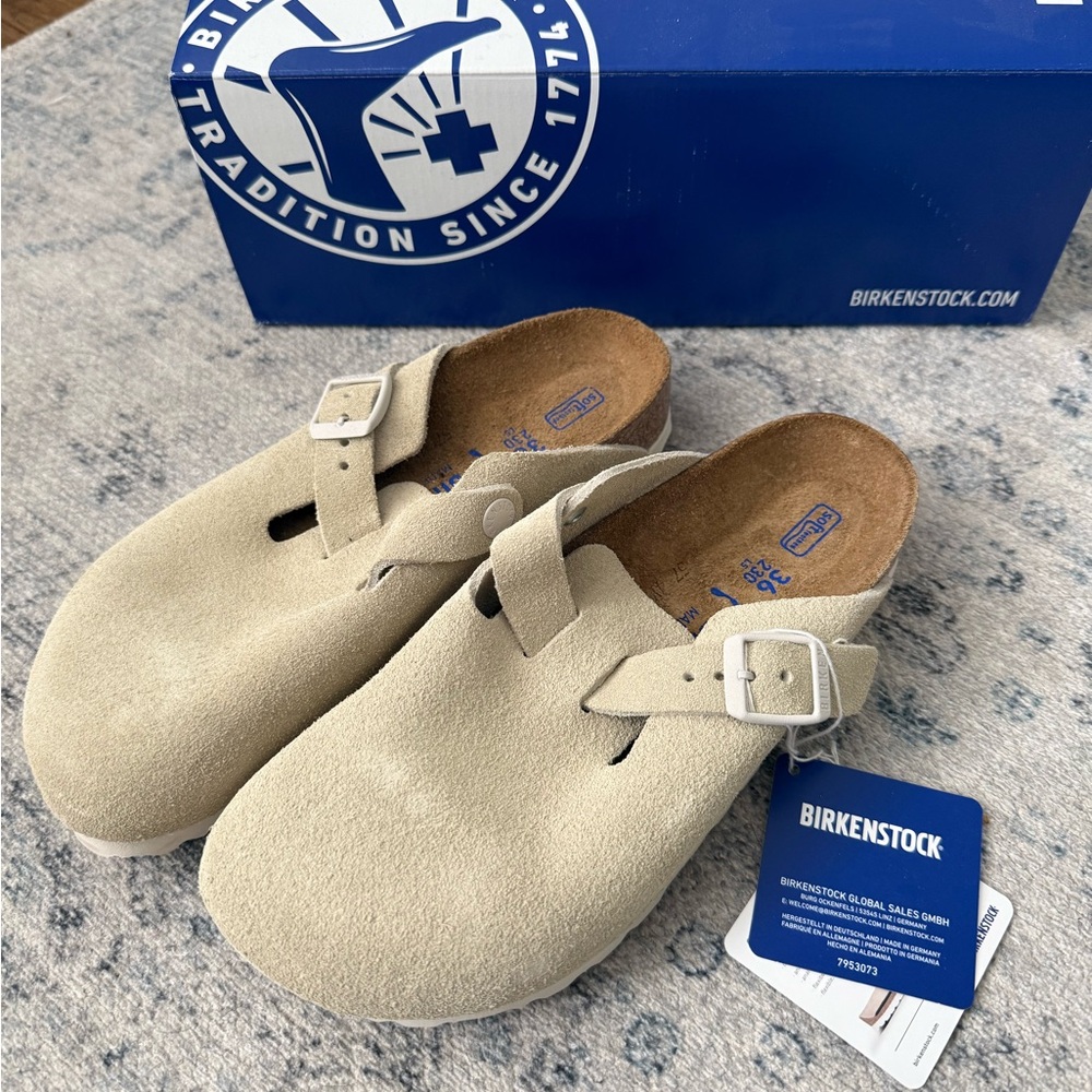 Birkenstock Beige Suede Slip-On Clog with White Buckle - Picture 2 of 5
